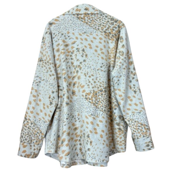 7th Roy Abstract Leopard Dot Print Buttoned Top Shacket Light Gray Tan Size L - Picture 2 of 8
